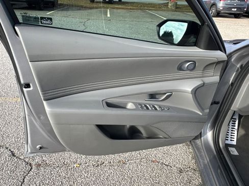 New 2026 Hyundai Elantra Sport image 11