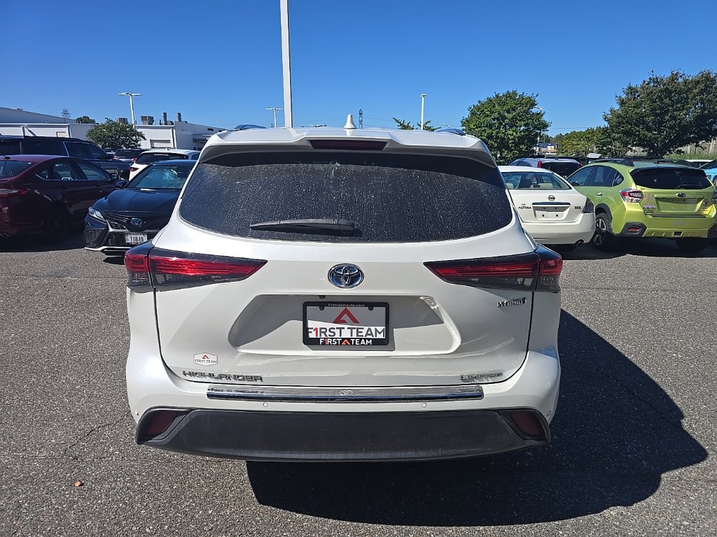 Used 2023 Toyota Highlander Limited AWD/4WD image 6
