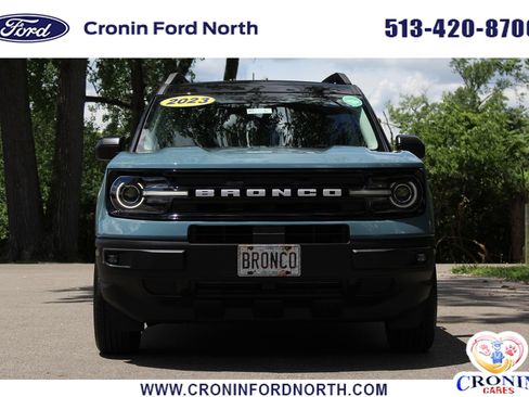 Used 2023 Ford Bronco Sport Outer Banks w/ Tech Package AWD/4WD image 2
