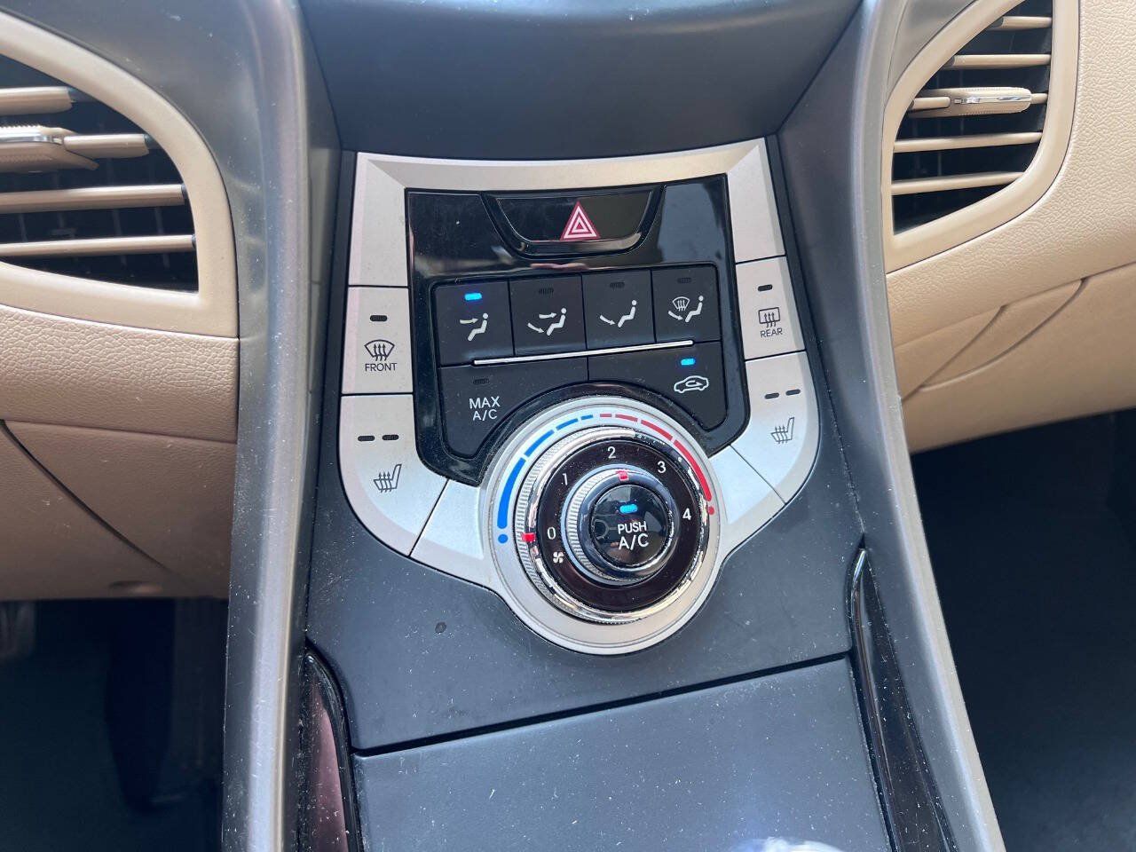 Used 2012 Hyundai Elantra Limited FWD image 14