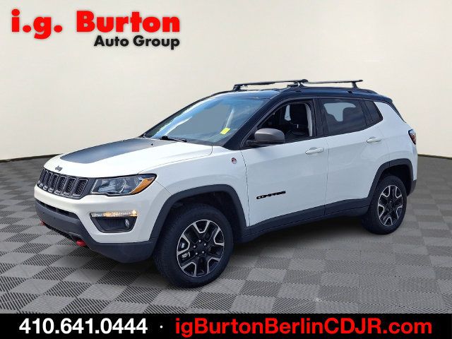 Used 2019 Jeep Compass Trailhawk AWD/4WD image 3
