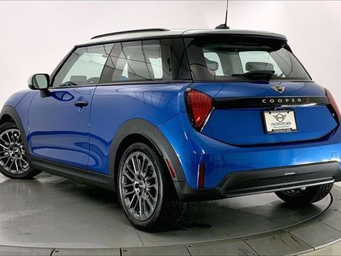 Certified 2025 MINI Cooper S image 10