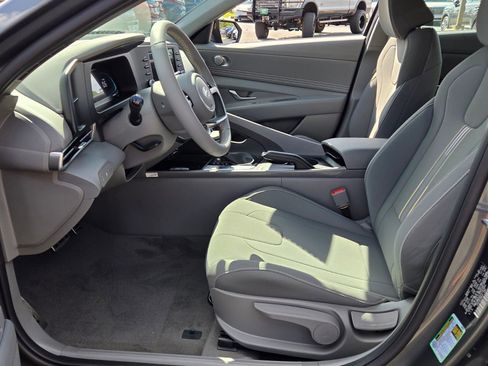 New 2026 Hyundai Elantra Sport FWD image 5