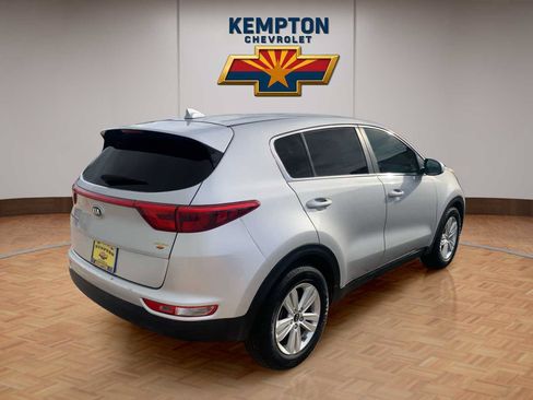 Used 2019 Kia Sportage LX FWD image 6