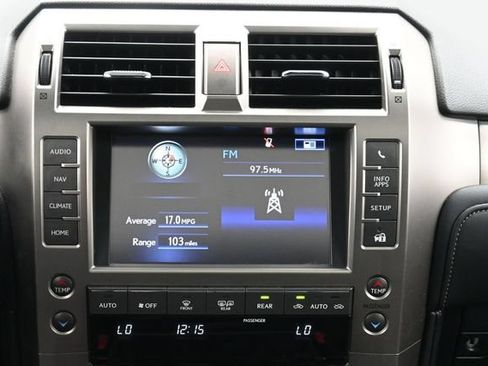 Used 2021 Lexus GX 460 Premium AWD/4WD image 23
