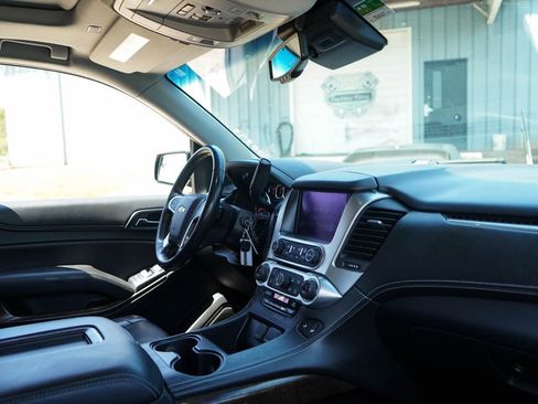 Used 2018 Chevrolet Tahoe LT image 35