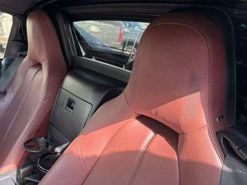 Used 2019 MAZDA MX-5 Miata RF Grand Touring image 9