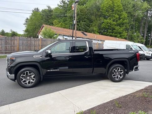 Used 2023 GMC Sierra 1500 SLE AWD/4WD image 4