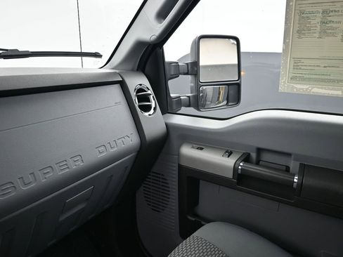 Used 2016 Ford F250 XLT w/ FX4 Off-Road Package image 21