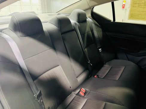 Used 2025 Nissan Altima 2.5 S FWD image 28