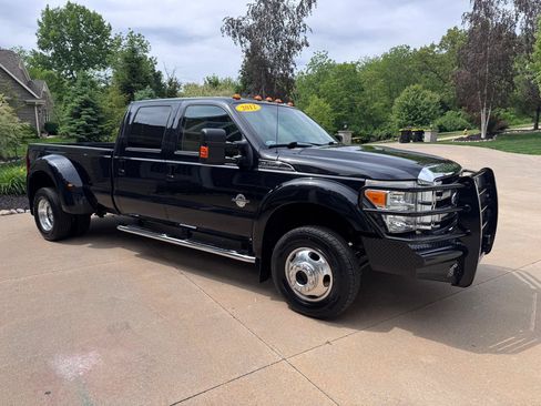 Used 2012 Ford F450 Lariat AWD/4WD image 8