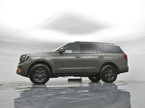 Certified 2025 Ford Expedition Tremor AWD/4WD image 57