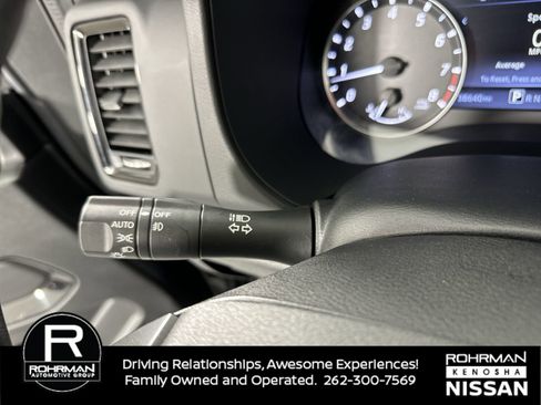 Certified 2023 Nissan Frontier SV w/ Midnight Edition Package image 11