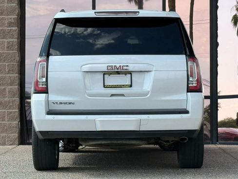 Used 2017 GMC Yukon SLT w/ Premium Edition AWD/4WD image 10