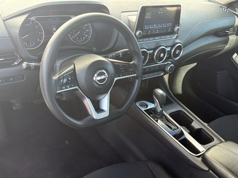 Used 2024 Nissan Sentra SV FWD image 4