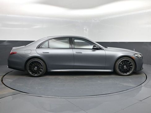 Used 2023 Mercedes-Benz S 580 4MATIC Sedan image 2