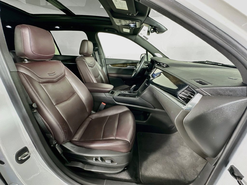 Used 2022 Cadillac XT6 Premium Luxury FWD image 30