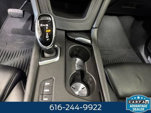 Used 2018 Cadillac XT5 Luxury w/ Driver Awareness Package AWD/4WD image 16