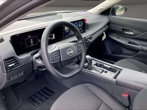 New 2027 Nissan Sentra S w/ Floor Mat Package FWD image 7