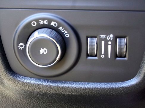 New 2025 Jeep Grand Cherokee L Limited image 19