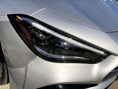 Used 2025 Mercedes-Benz CLE 300 4MATIC Coupe image 27