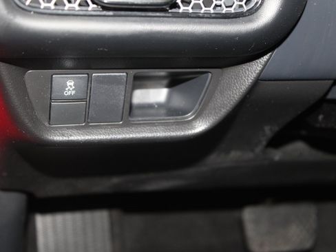 Used 2025 Honda HR-V Sport image 10