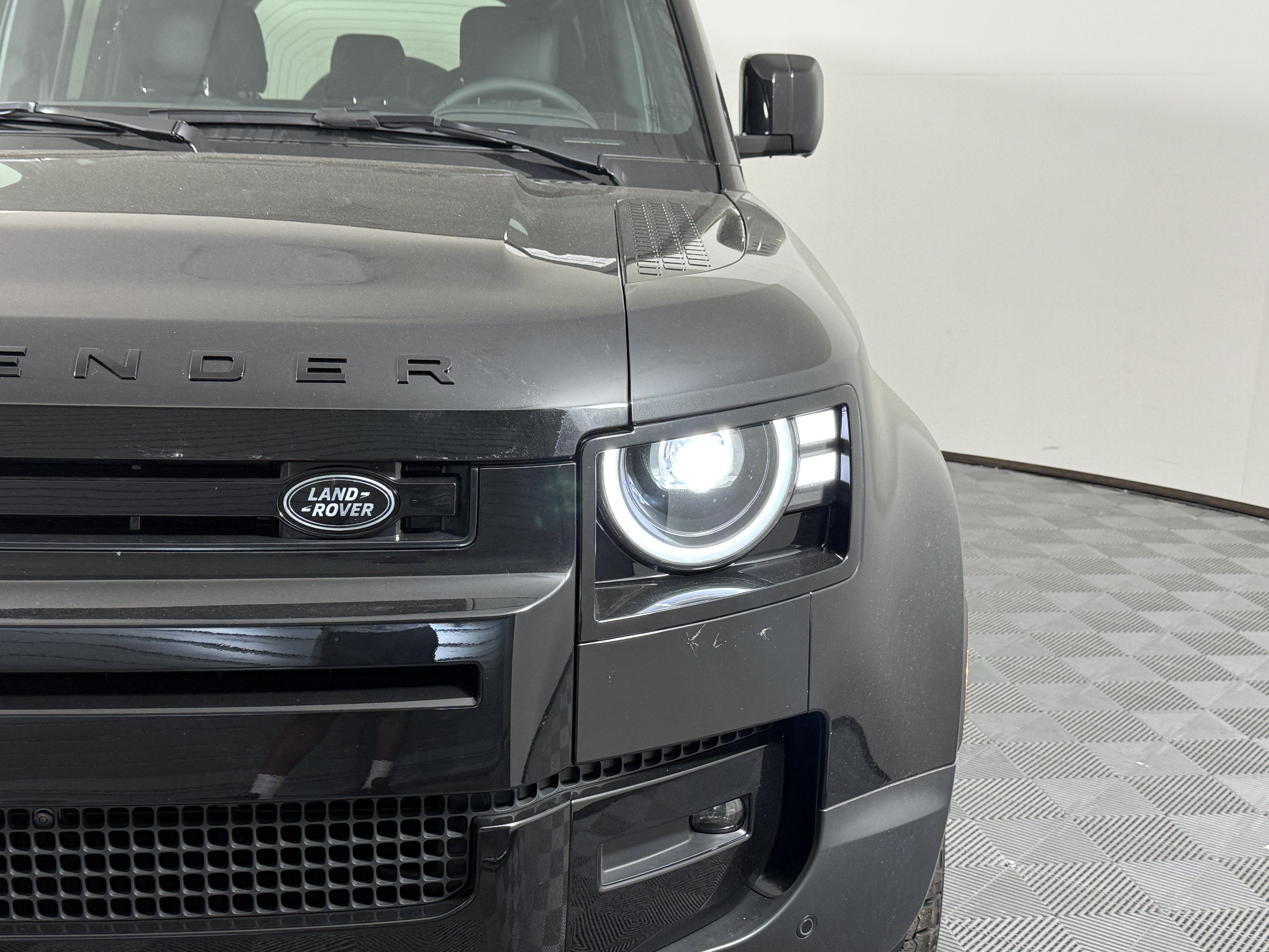 New 2026 Land Rover Defender 110 S AWD/4WD image 11