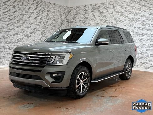 Used 2019 Ford Expedition XLT w/ Equipment Group 202A image 3