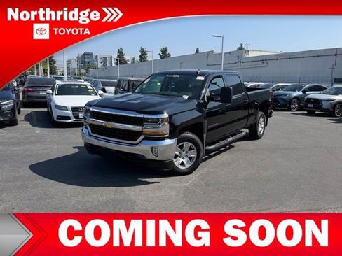 Used 2018 Chevrolet Silverado 1500 LT w/ All Star Edition AWD/4WD image 1