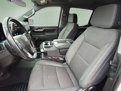 Used 2022 Chevrolet Silverado 1500 LT image 17