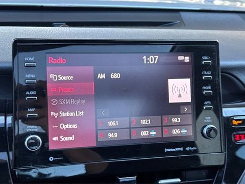 Used 2023 Toyota Camry XSE image 17