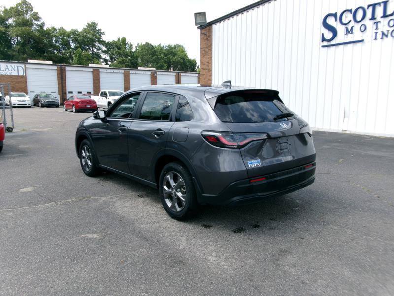 Used 2026 Honda HR-V LX image 8