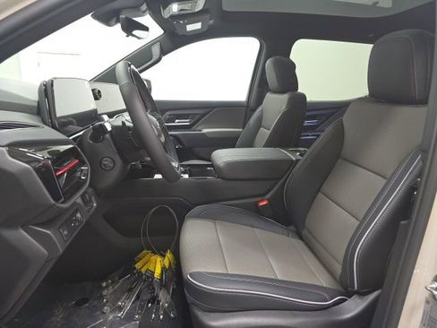 New 2026 Chevrolet Silverado EV Trail Boss image 21