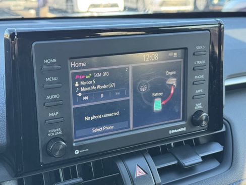 Used 2022 Toyota RAV4 SE image 23