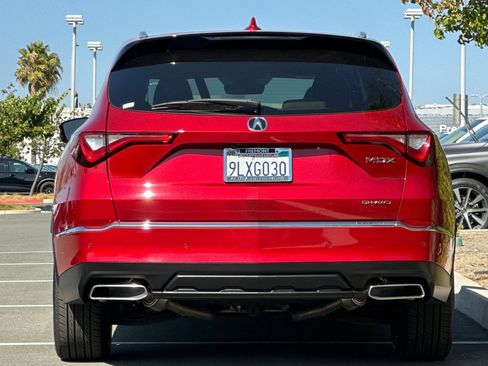 Used 2024 Acura MDX w/ Advance Package AWD/4WD image 5