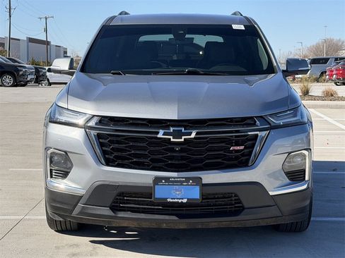 Certified 2023 Chevrolet Traverse RS image 8