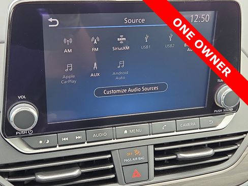 Used 2025 Nissan Altima 2.5 SV FWD image 17
