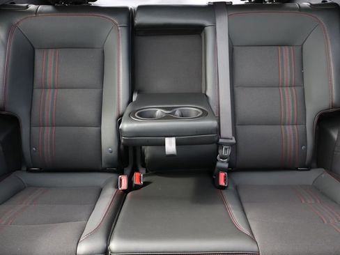 Used 2023 Chevrolet Equinox RS w/ LPO, Floor Liner Package image 38
