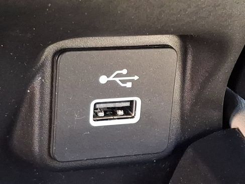 Certified 2024 Honda HR-V LX image 24