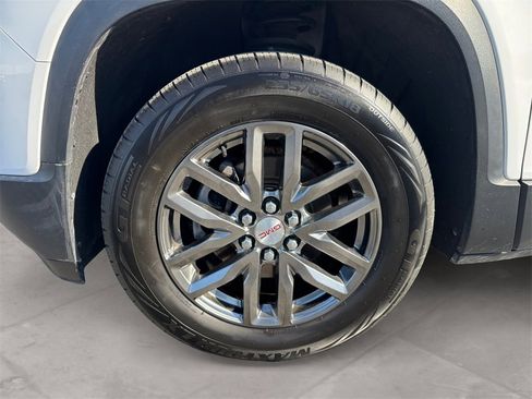 Used 2017 GMC Acadia SLT image 14