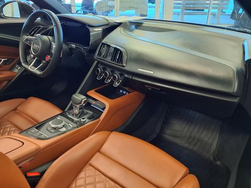 Used 2021 Audi R8 V10 performance image 10