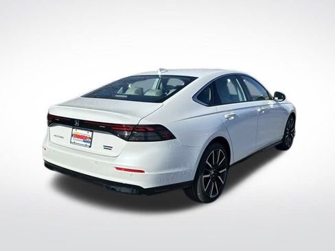 New 2026 Honda Accord Touring image 5