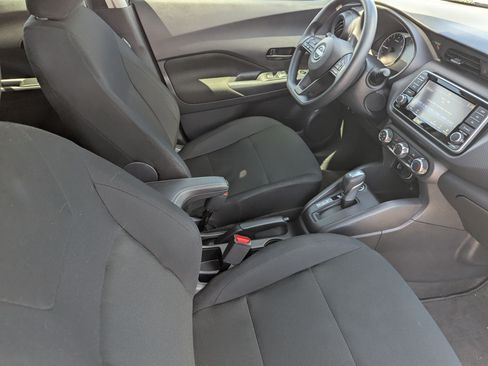 Used 2025 Nissan Kicks Play S FWD image 11