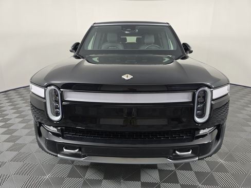 Used 2024 Rivian R1S Adventure AWD/4WD image 8