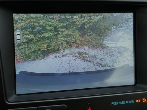 Used 2018 Ford Explorer Limited image 12