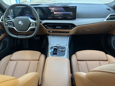 Used 2025 BMW i4 eDrive40 image 8