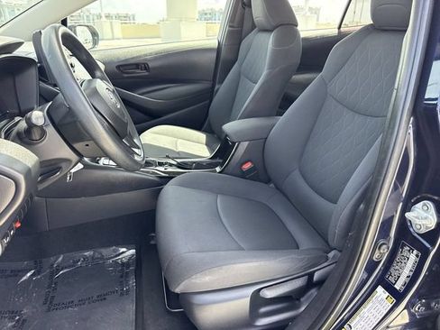 Used 2022 Toyota Corolla LE FWD image 11