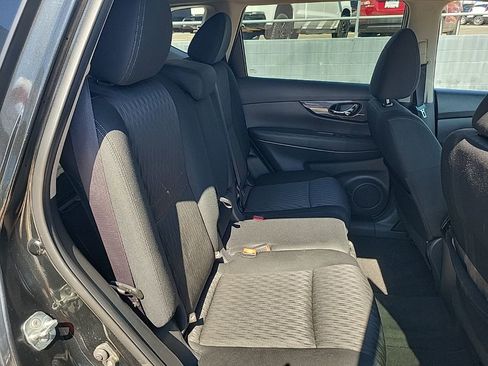 Used 2019 Nissan Rogue SV AWD/4WD image 37