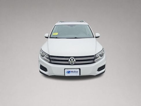Used 2017 Volkswagen Tiguan Wolfsburg Edition FWD image 9