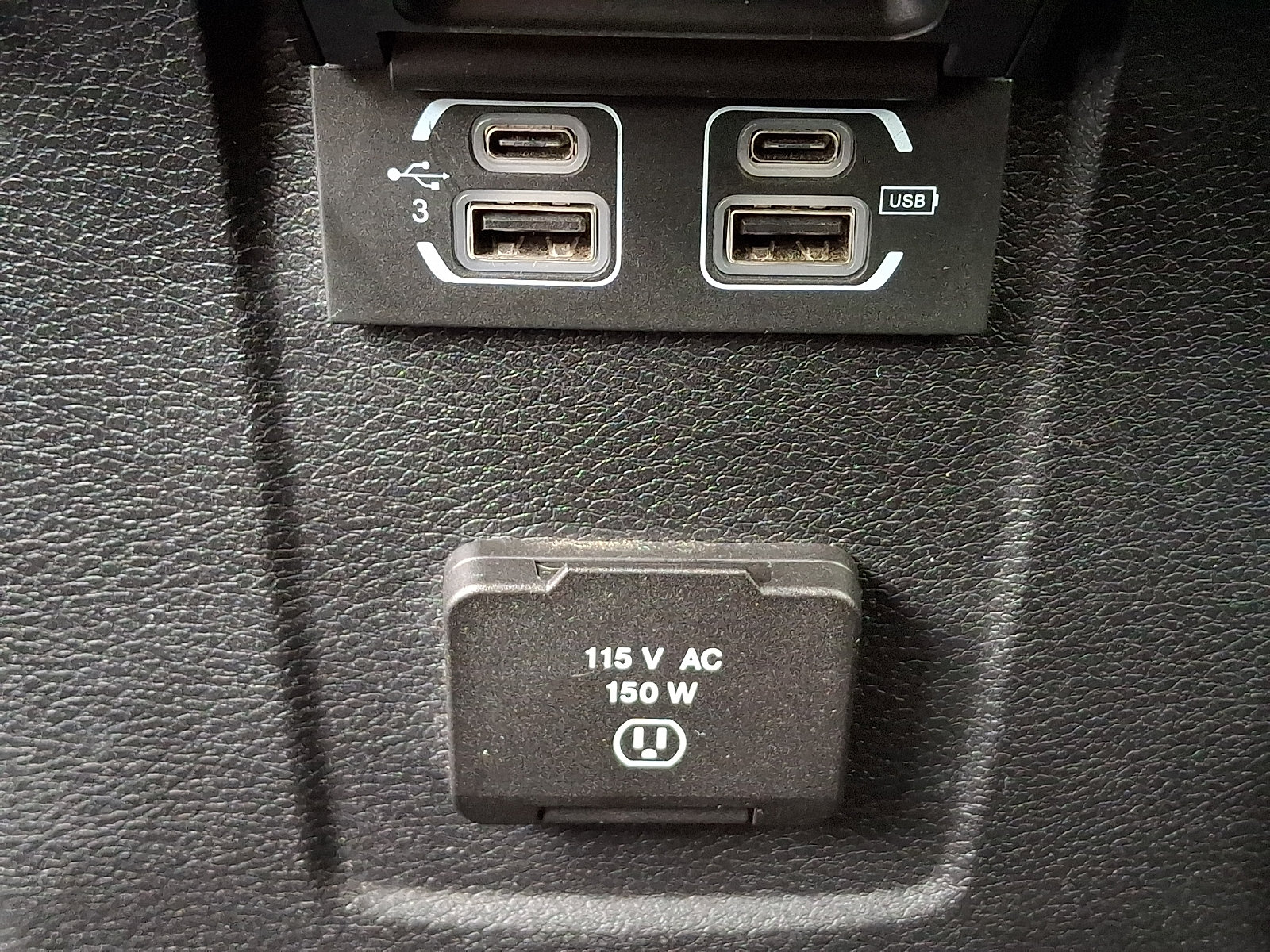 Certified 2019 Jeep Wrangler Unlimited Sahara AWD/4WD image 11